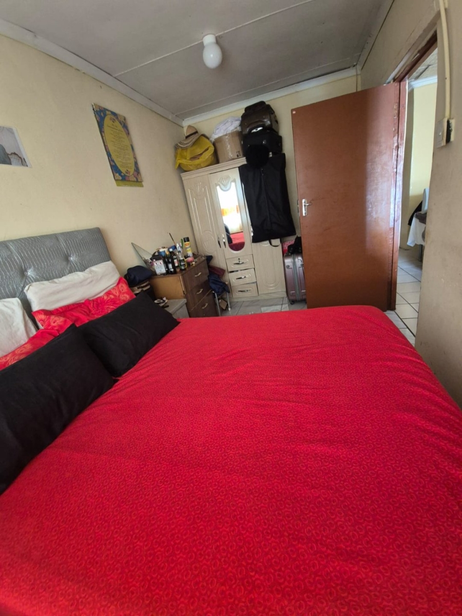 2 Bedroom Property for Sale in Kwazakhele Eastern Cape